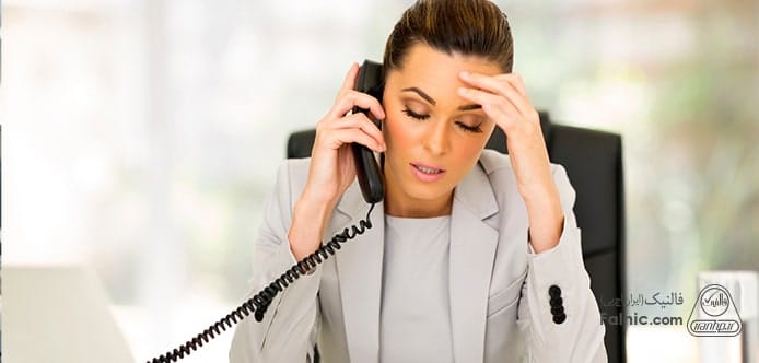 صحبت کردن تلفنی با مشتری عصبانی