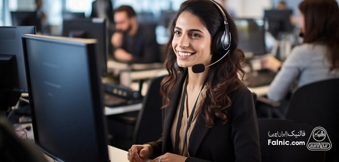 کاربرد CRM در صحبت کردن حرفه ای با مشتری پشت تلفن